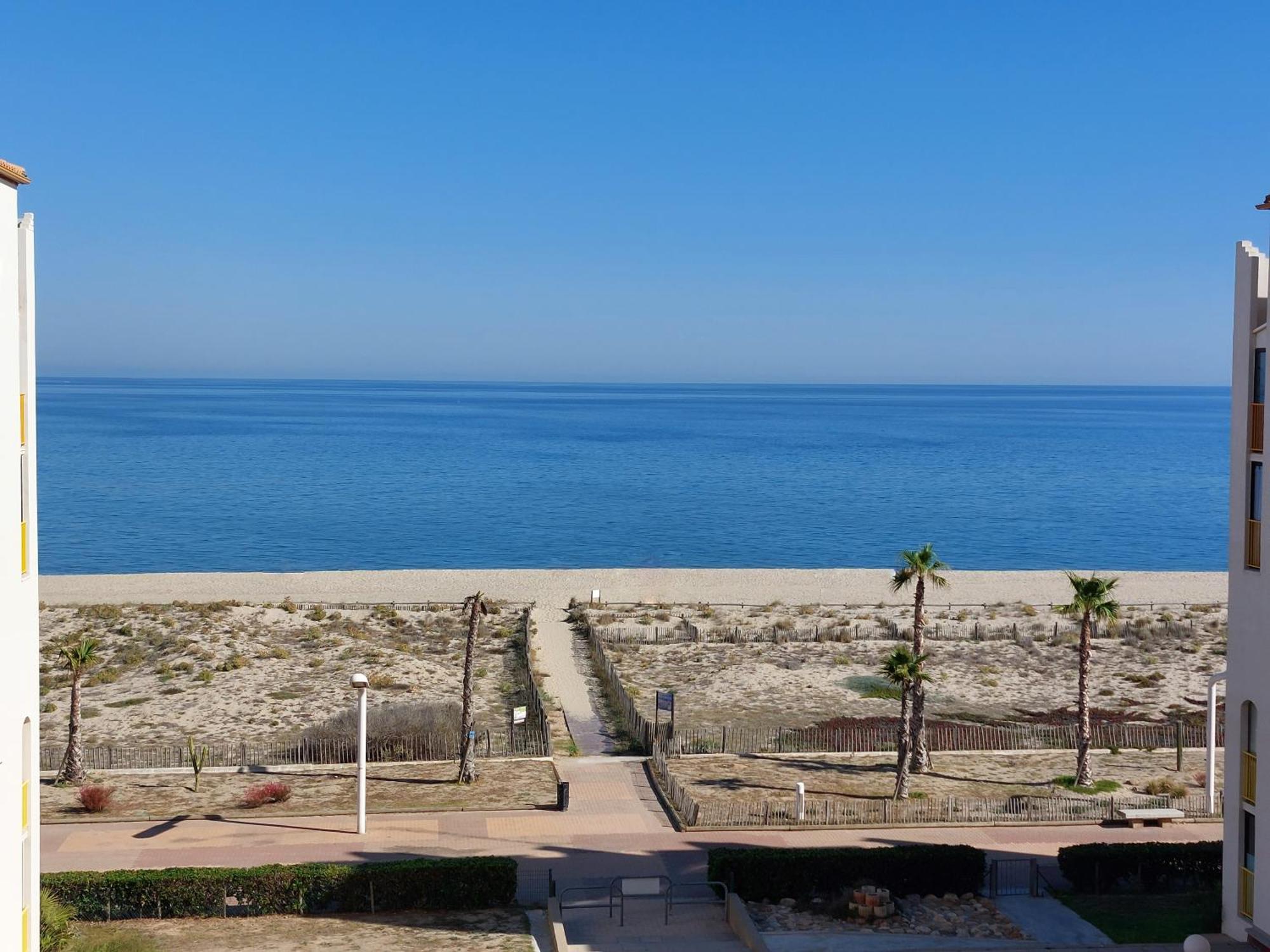 Appart Avec Terrasse Et Magnifique Vue Sur La Mer Le Barcarès Exterior foto